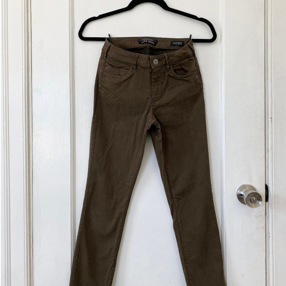 NEW Army Green Pants from Maison Scotch